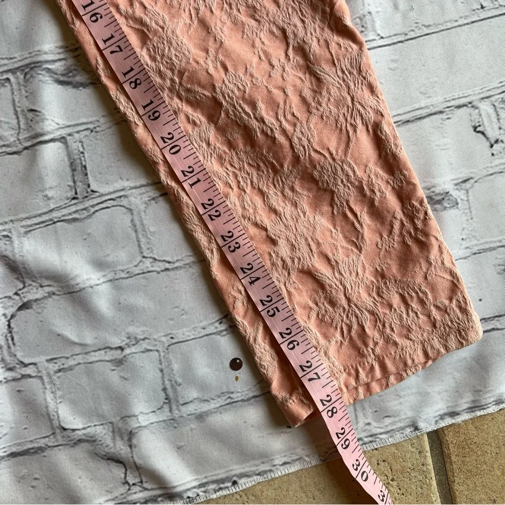 LC Lauren Conrad Coral Jacquard Pants 12 Casual Floral - Picture 3 of 10